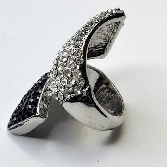 Huge Black and Silver Crystal Fashion Cocktail Ring - Size 5 - Picture 4 of 11